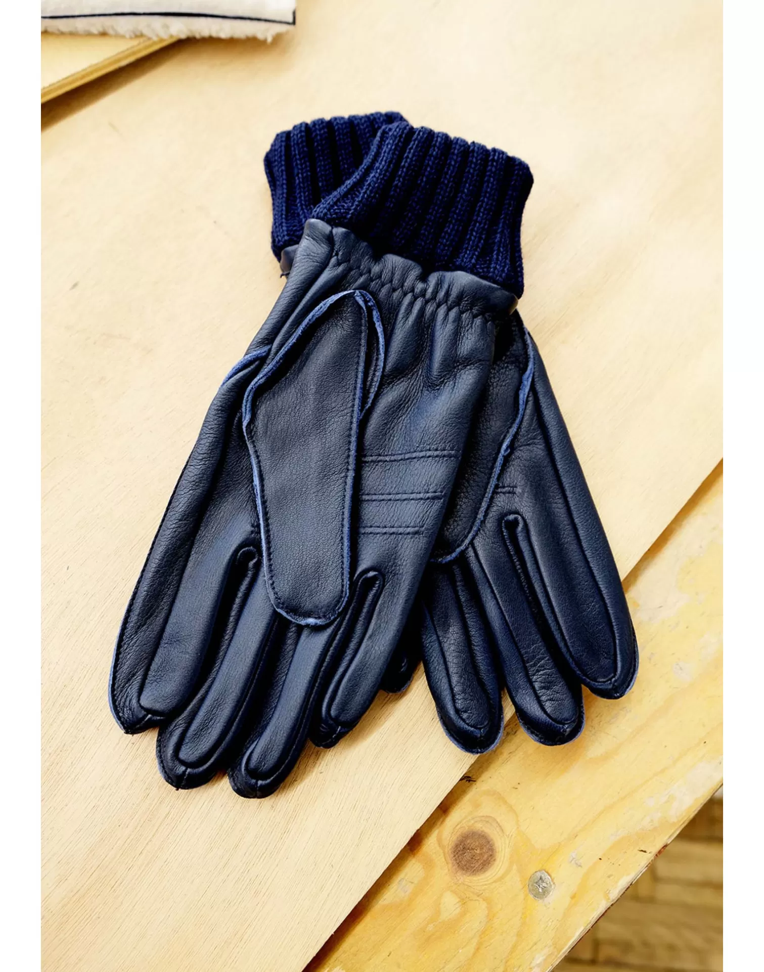 Agnelle Leather Gloves | Aston Lined With Alpaca Marine