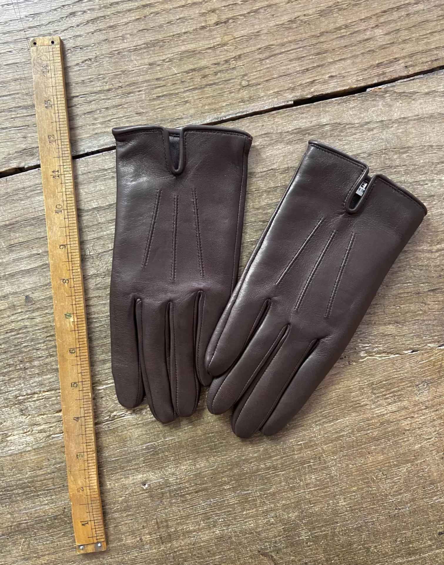 Agnelle Leather Gloves | Fred Silk Lined Tmoka