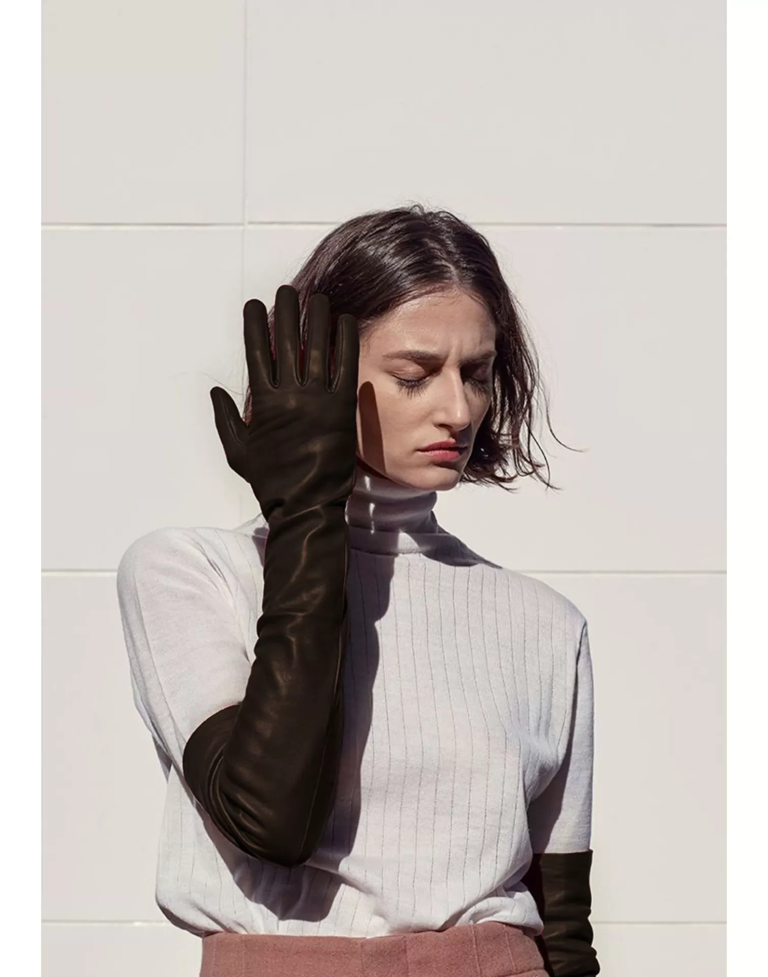 Agnelle Leather Gloves | Glamour Lined With Silk Moka