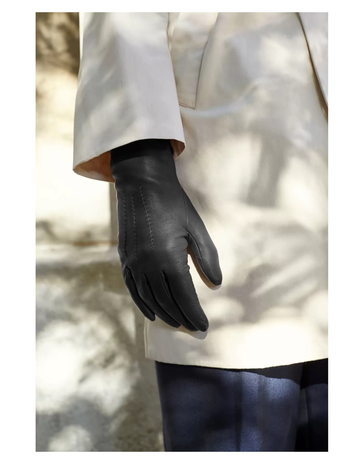 Agnelle Leather Gloves | Grace Silk Lining Tnoir